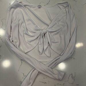 GARAGE RIPPED KNOTTED LONG SLEEVE TOP